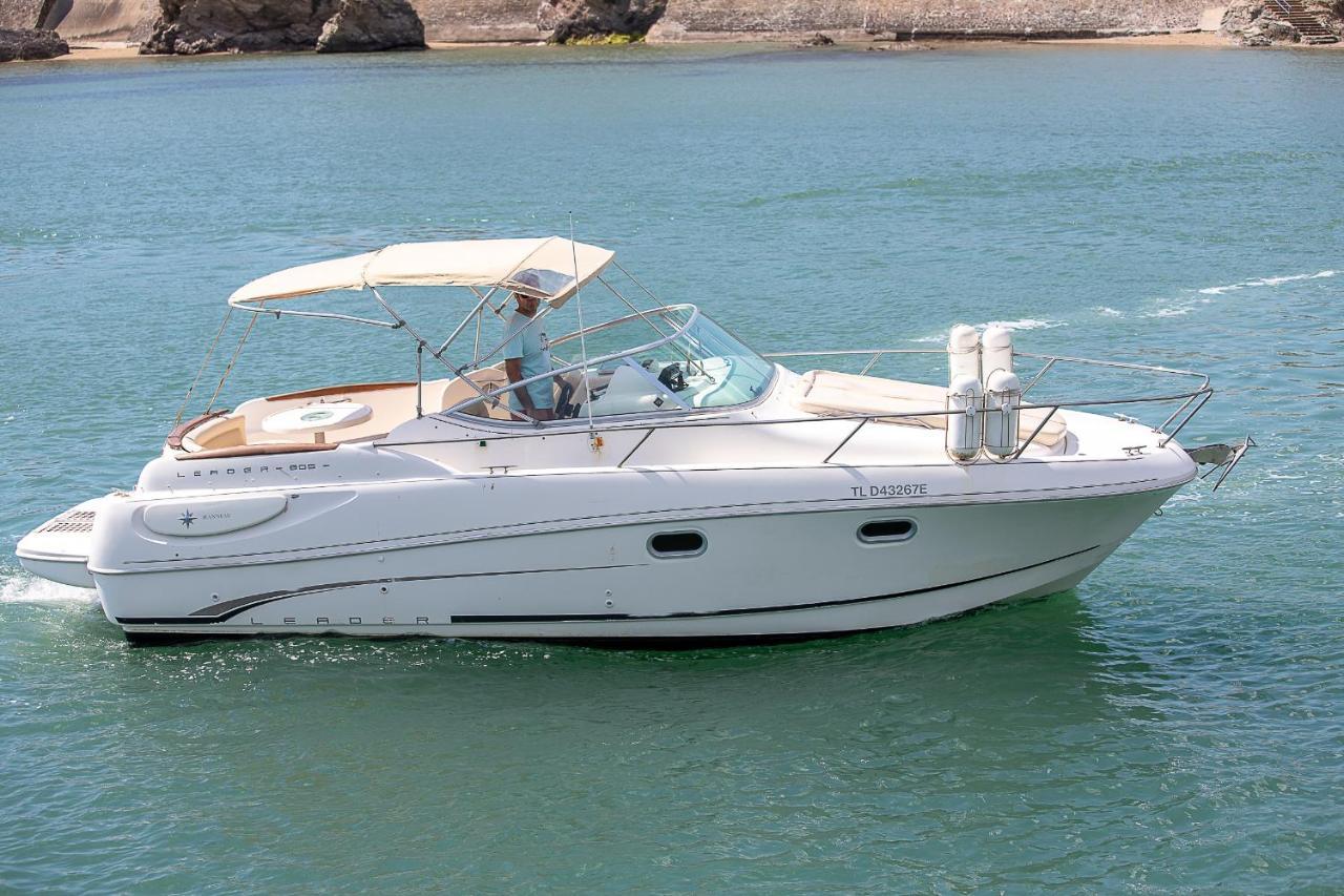 ホテル Bateau St Gilles Croix De Vie サン・ジル・クロワ・ド・ヴィ エクステリア 写真